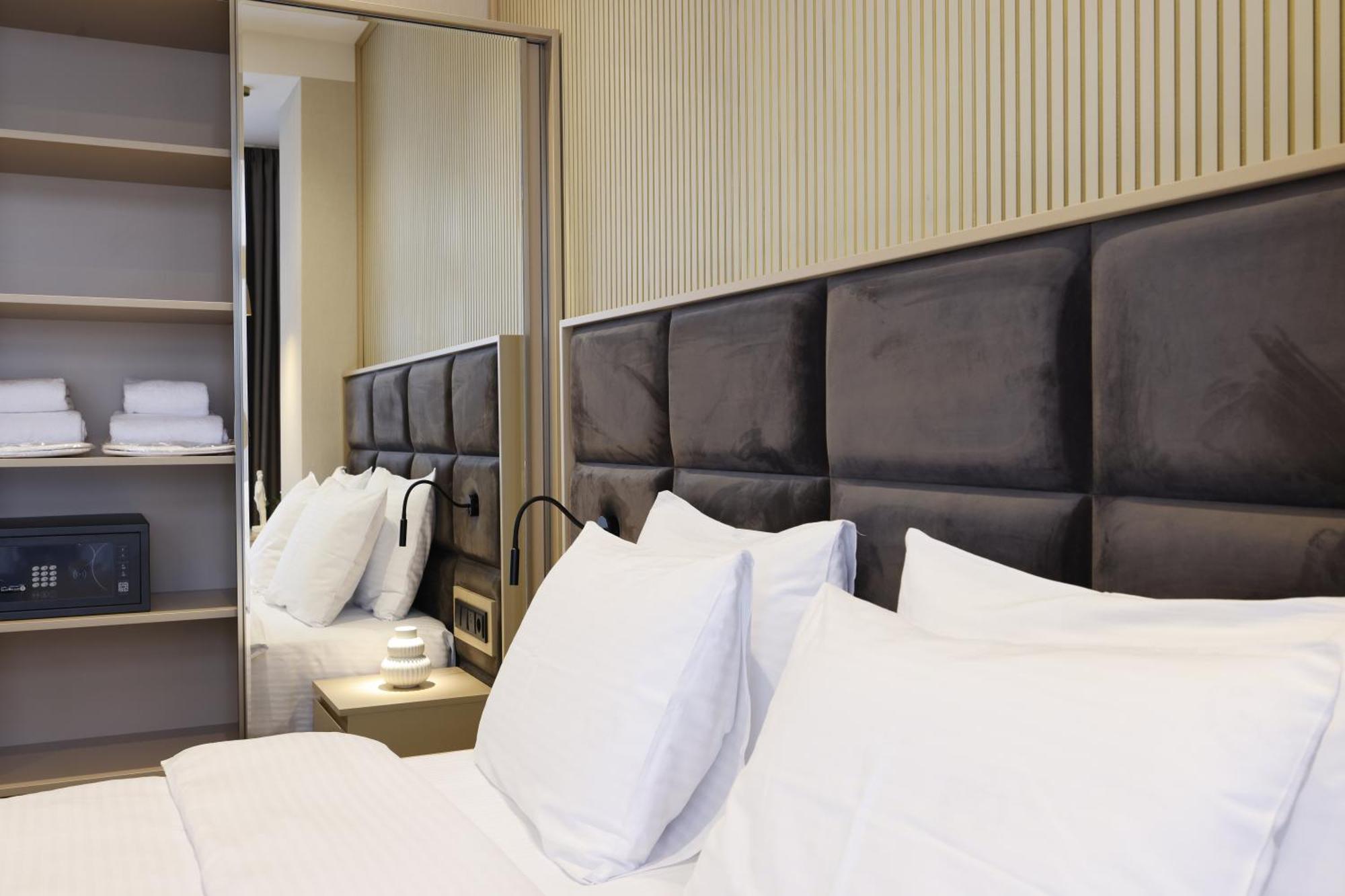 Hotel Monday By Dnt Group 第比利斯 外观 照片
